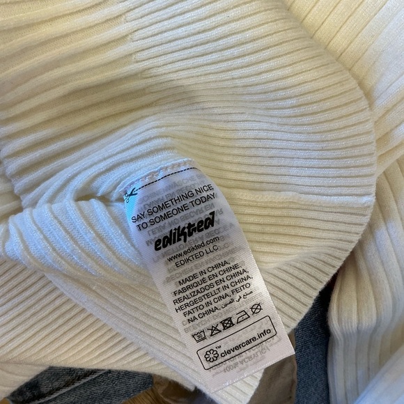 NWT Edikted Cream Ribbed Zip-Up Sweater Sz M - Picture 5 of 6